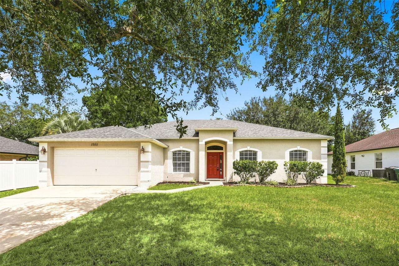 1955 Lindhurst Ave., Deltona, FL 32725