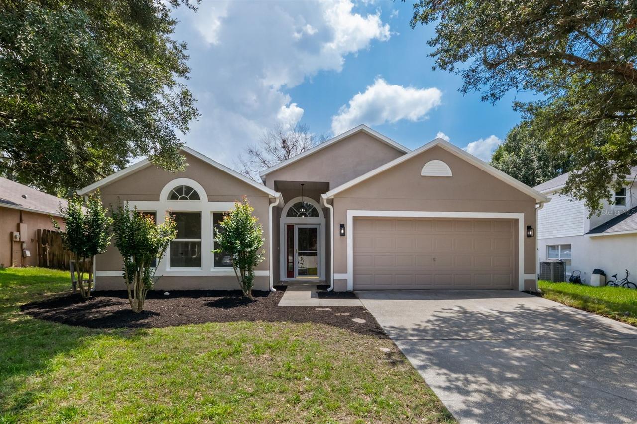 948 Welch Hill Cir., Apopka, FL 32712