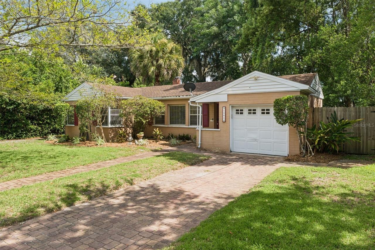1904 Valencia Rd., Orlando, FL 32803