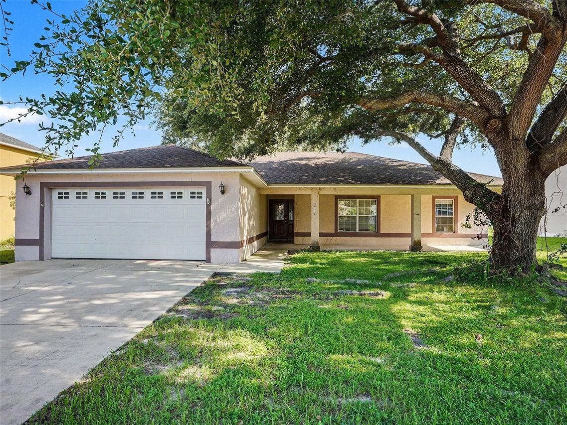 121 Shaddock Dr., Auburndale, FL 33823