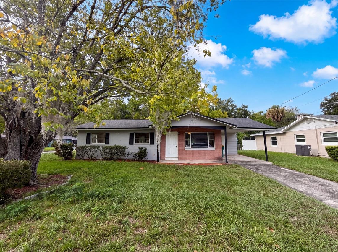 1735 Jefferson Dr., Mount Dora, FL 32757