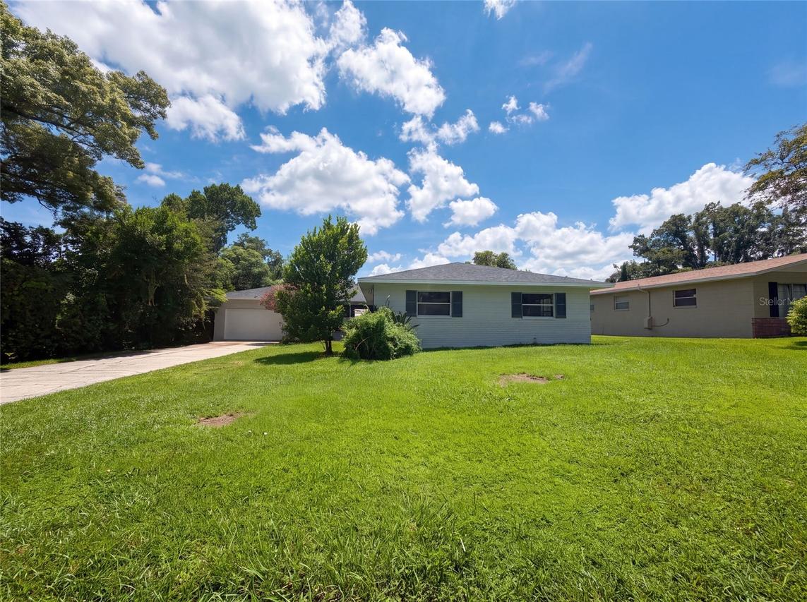 4918 Denise Ave., Lakeland, FL 33813