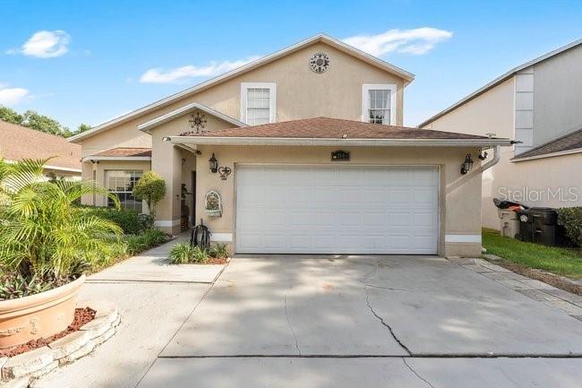 84 Knights Hollow Dr., Apopka, FL 32712