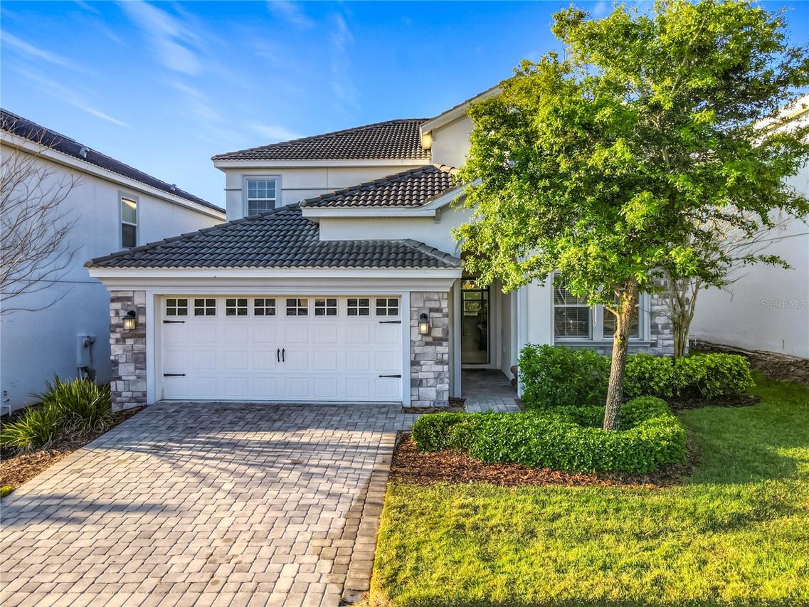 9018 Stinger Dr., Davenport, FL 33896
