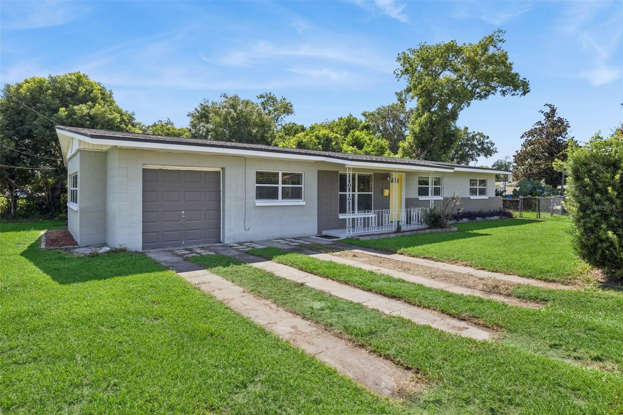 707 S Crystal Lake Dr., Orlando, FL 32803