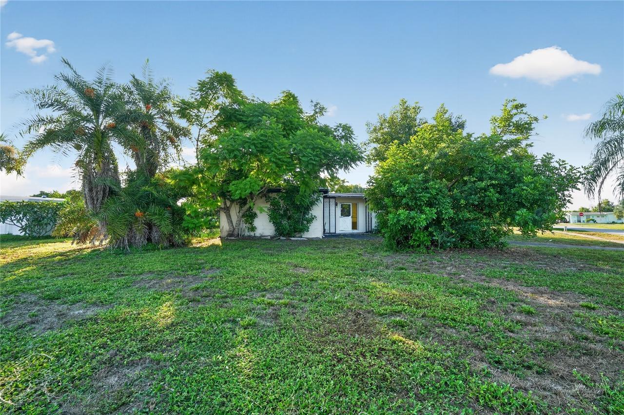 22001 Belinda Ave., Port Charlotte, FL 33952