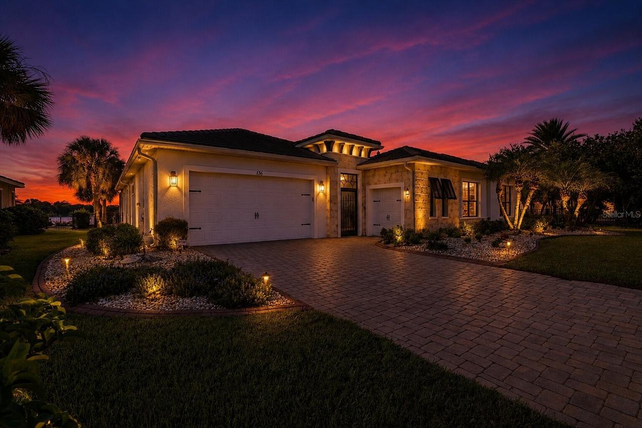 136 Casavista Dr., Poinciana, FL 34759