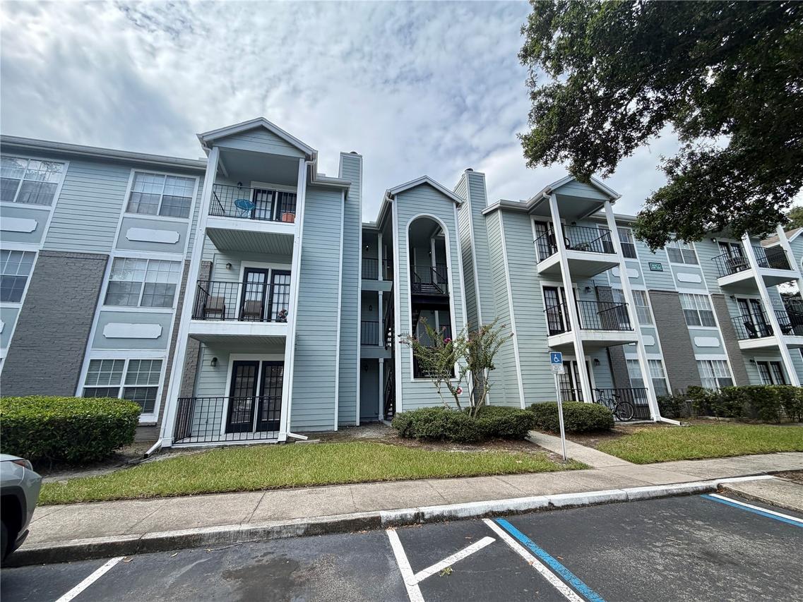 2550 N Alafaya Tr. #2103, Orlando, FL 32826