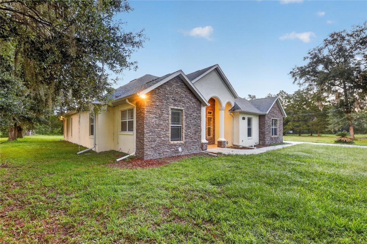 3049 W Laurel St., Lecanto, FL 34461