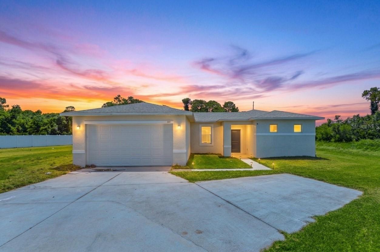 632 Hudson Valley Dr., Poinciana, FL 34759