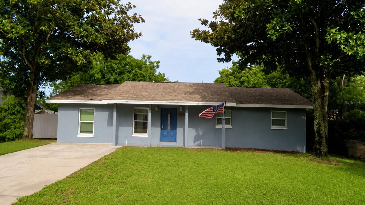 32730 Blossom Ln., Leesburg, FL 34788