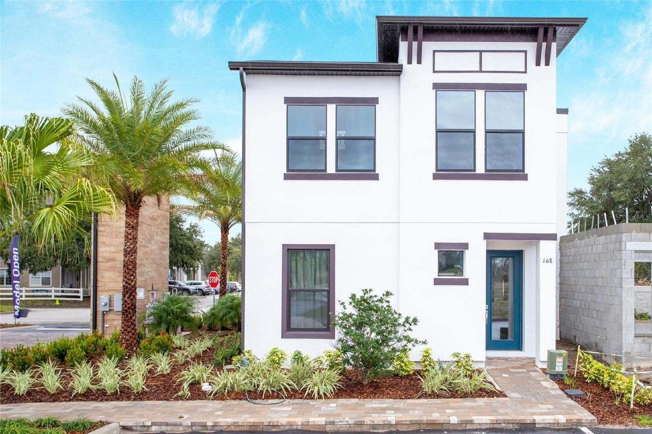 168 Villa Domani Cir., Davenport, FL 33896
