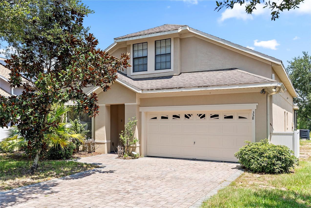 358 Lake Davenport Cir., Davenport, FL 33837