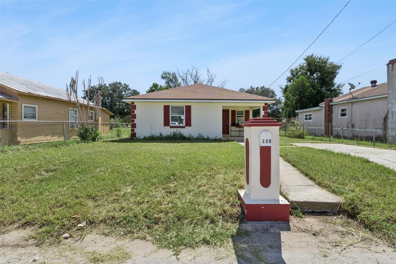 220 D St., Lake Wales, FL 33853