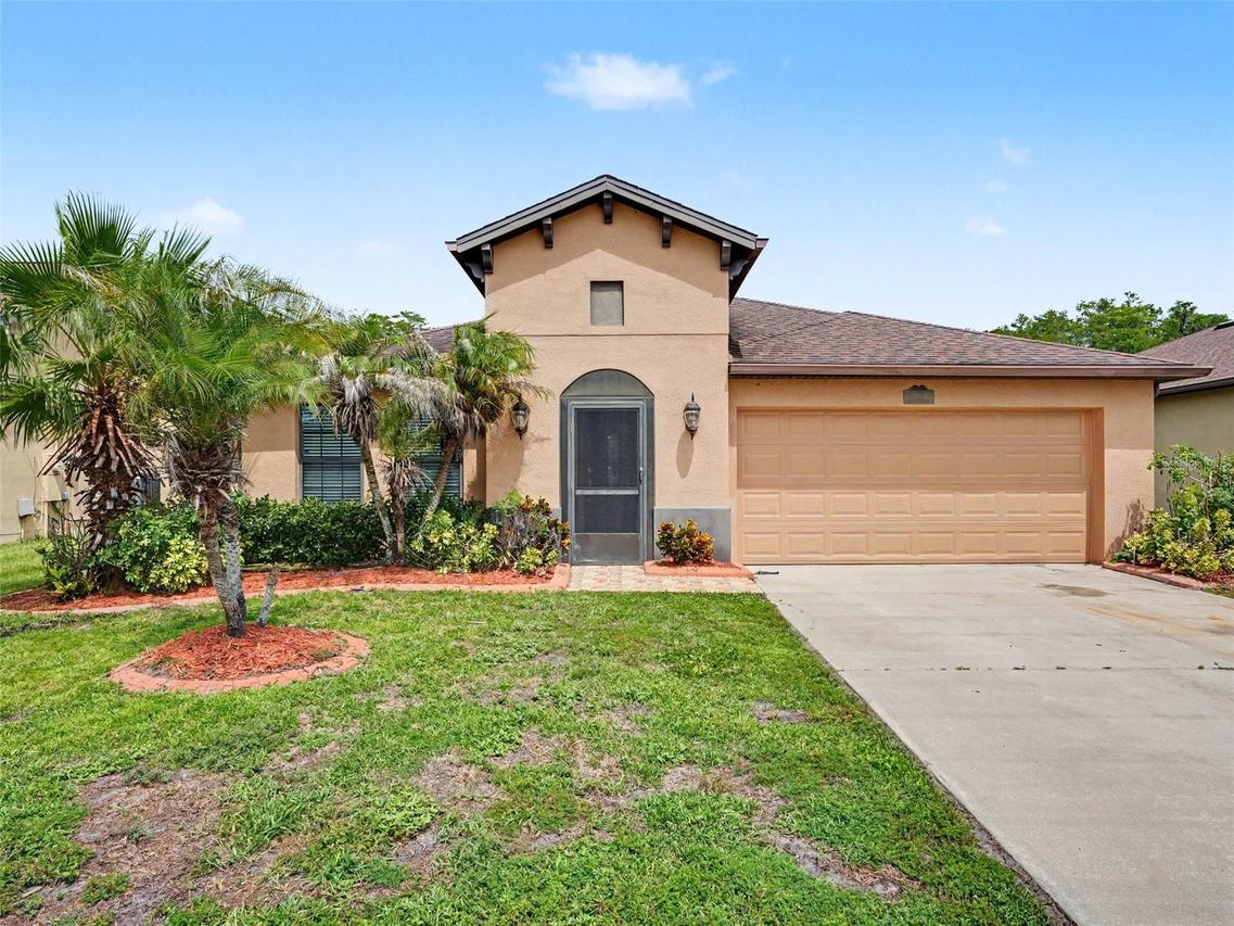 2721 Eagle Cliff Dr., Kissimmee, FL 34746