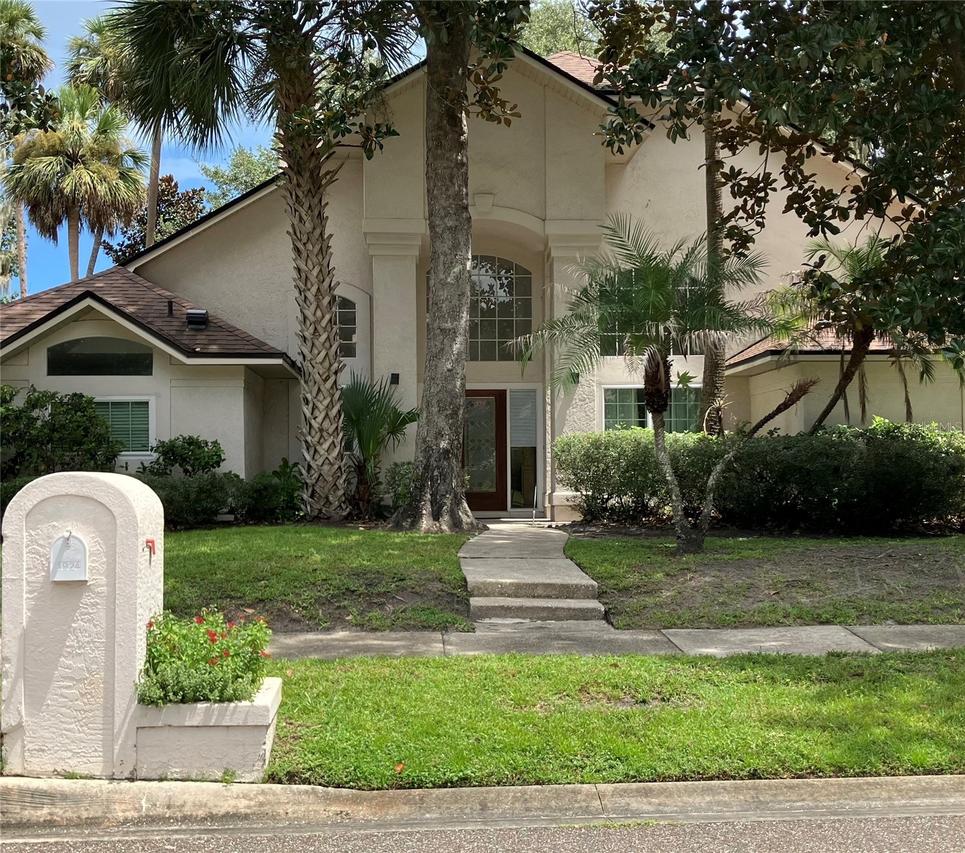 1924 Ayrshier Pl., Oviedo, FL 32765