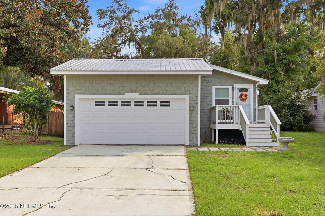 905 Saint Johns Ave., Green Cove Springs, FL 32043