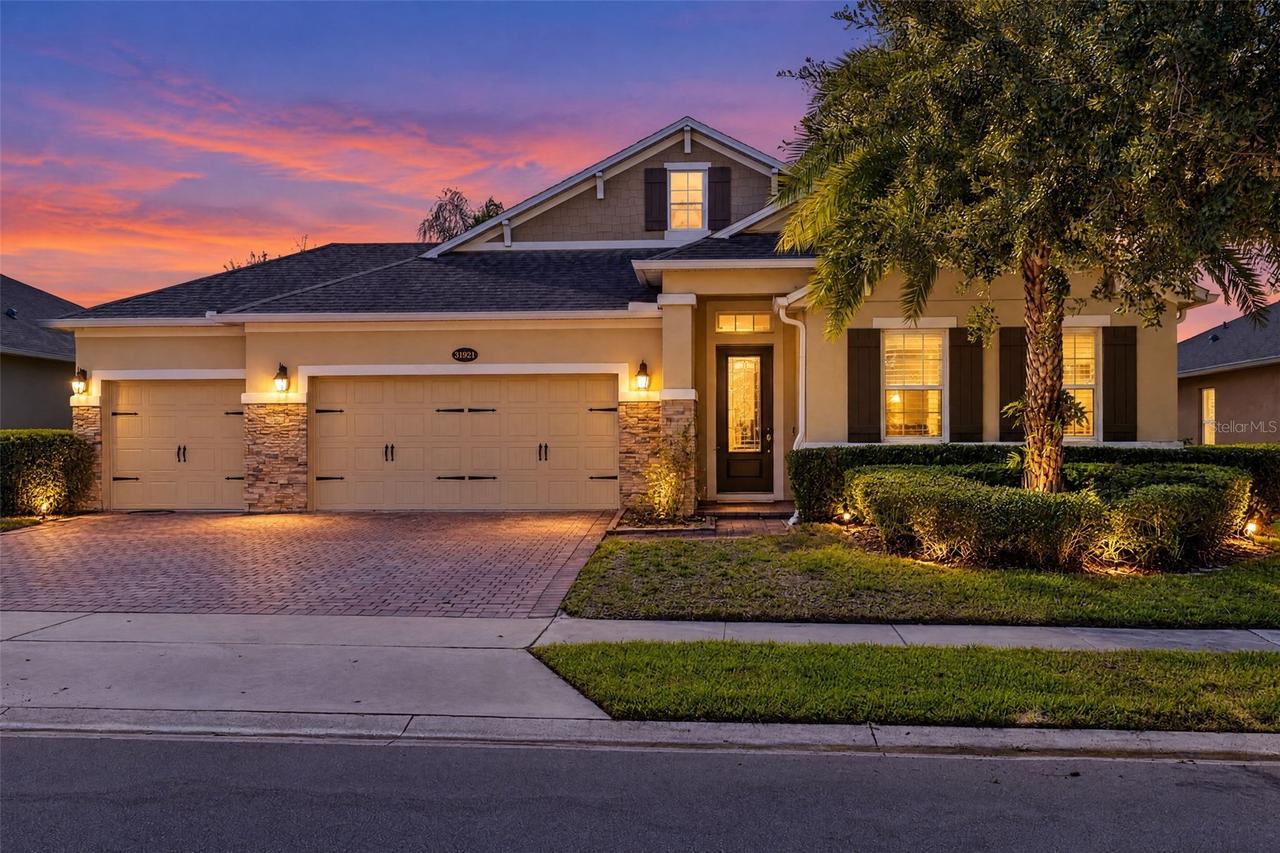 31921 Redtail Reserve Blvd., Sorrento, FL 32776
