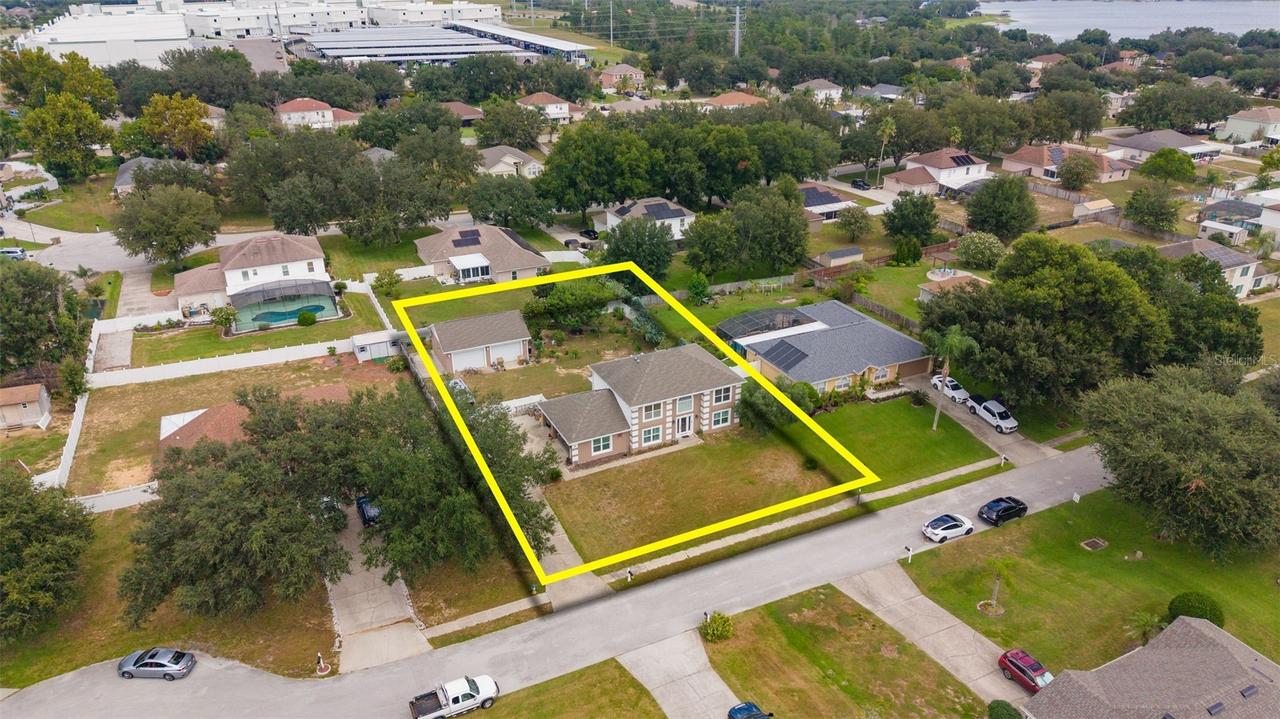 16017 Lanesboro Ct., Clermont, FL 34711