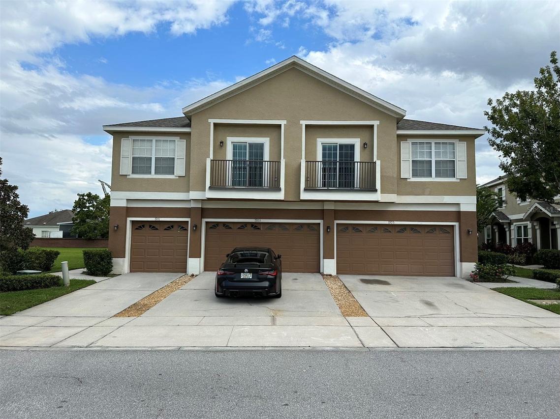 1903 Estancia Cir., Kissimmee, FL 34741