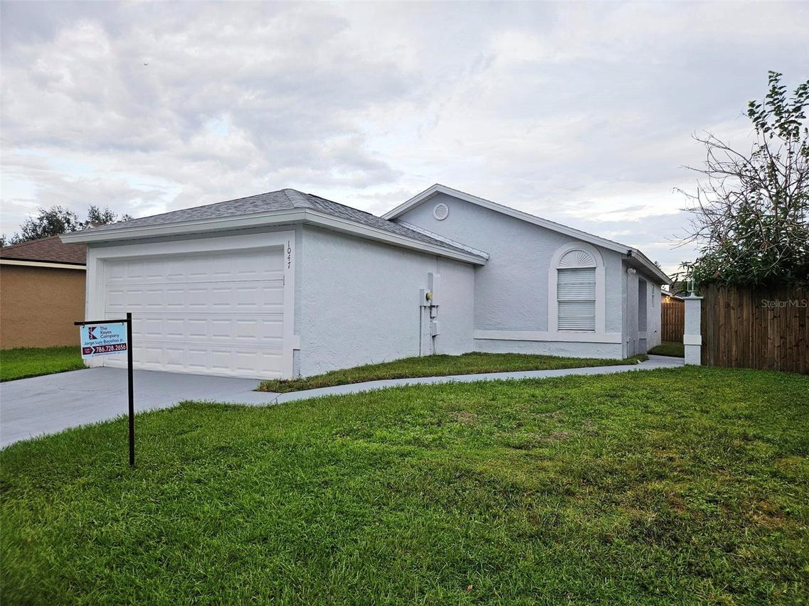 1047 Florida Holly Dr., Orlando, FL 32811