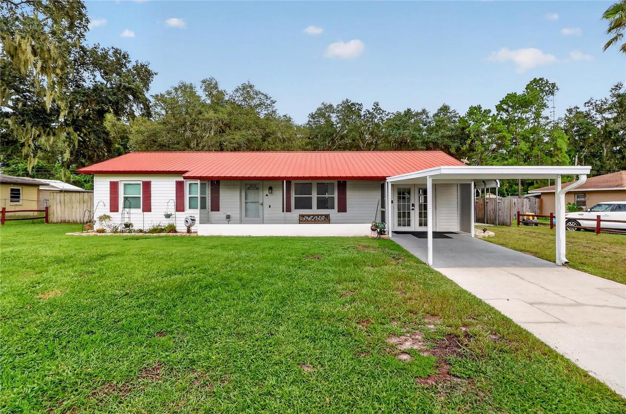 6312 Sweetwater Dr., Lakeland, FL 33811