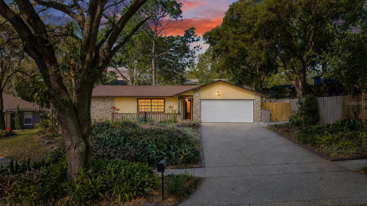 24 Bayridge Ct., Apopka, FL 32703