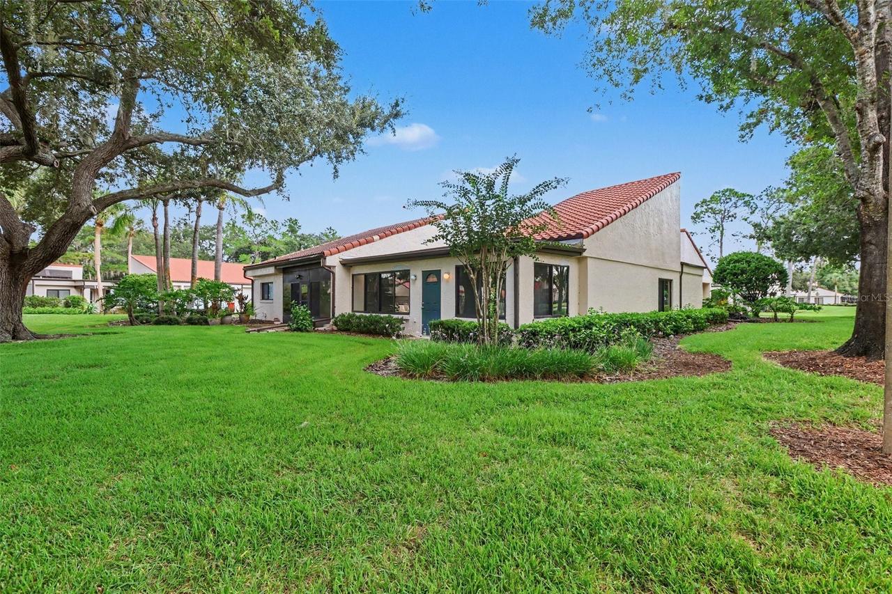 108 Seville Ct., Plant City, FL 33566
