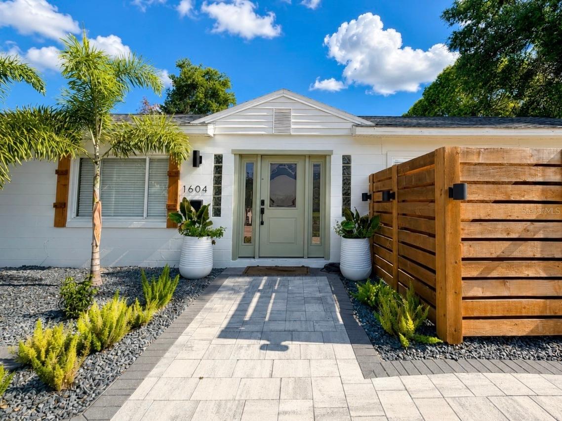 1604 Bryn Mawr St., Orlando, FL 32804