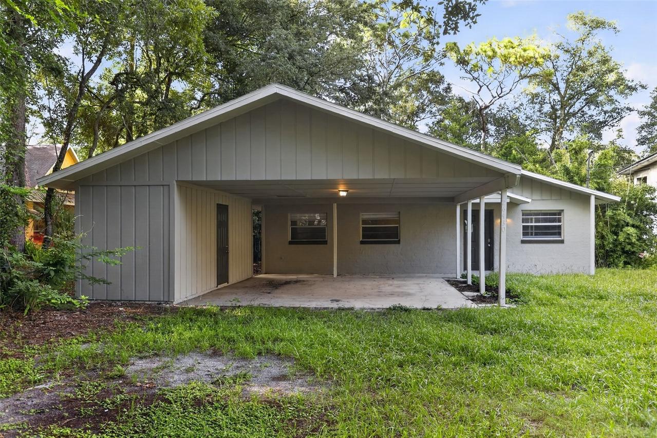 26430 Sleepy Hollow St., Mount Plymouth, FL 32776