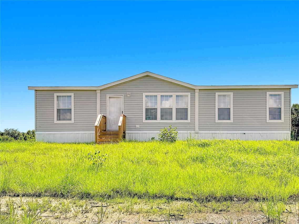 19983 NW 242nd St., Okeechobee, FL 34972