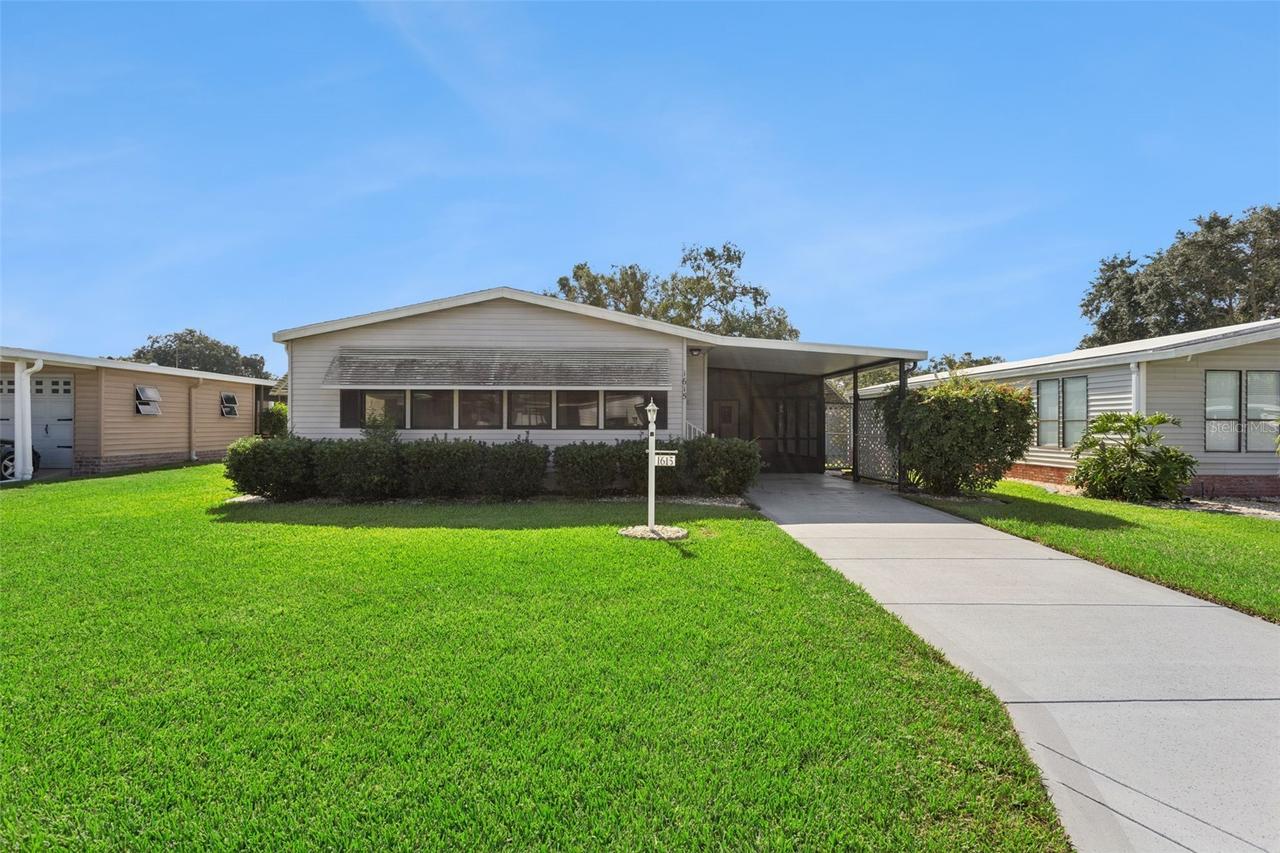 1615 Pinehurst Dr., Lady Lake, FL 32159