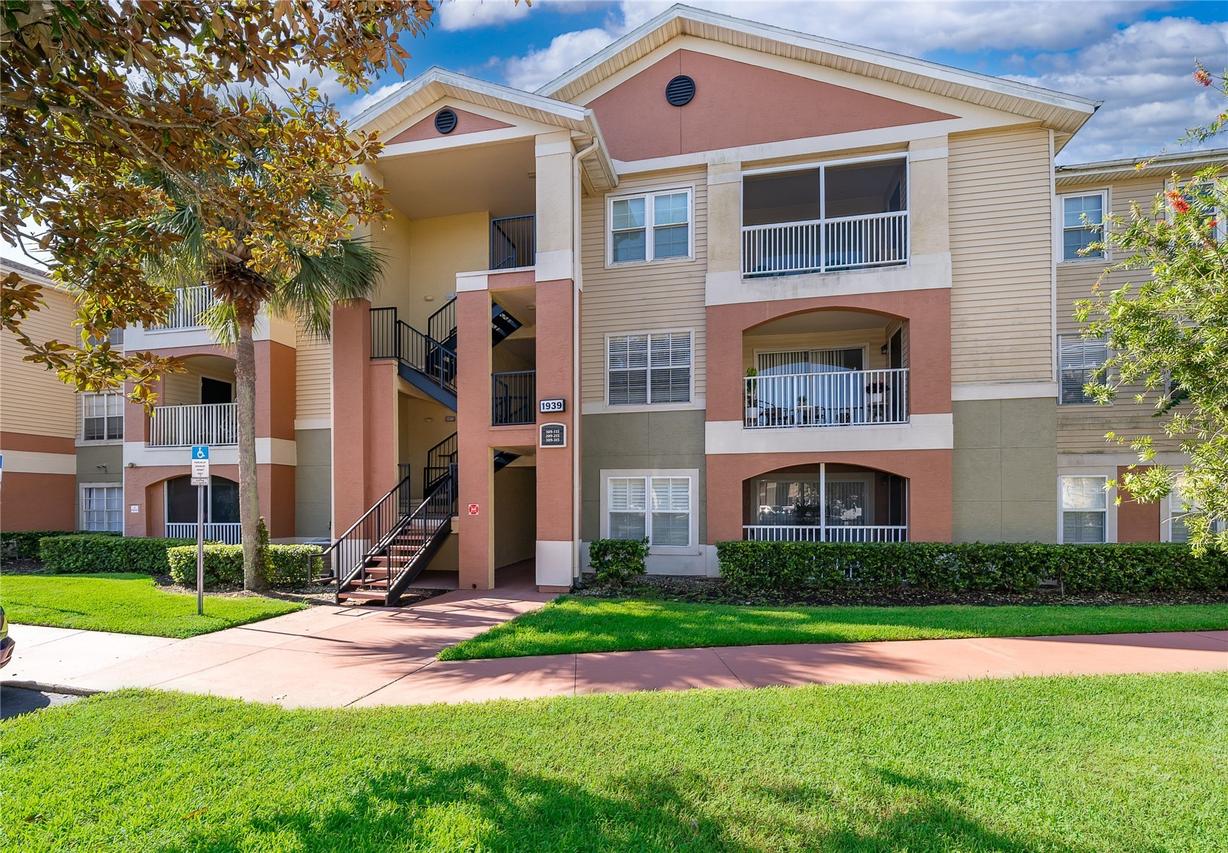 1939 Summer Club Dr. #115, Oviedo, FL 32765