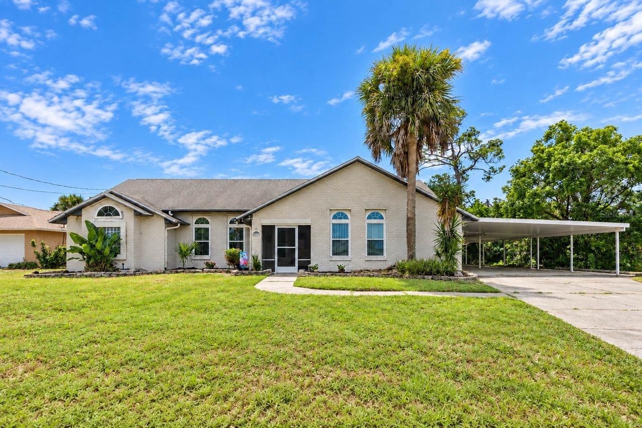 2504 Glenwood Dr., Edgewater, FL 32141