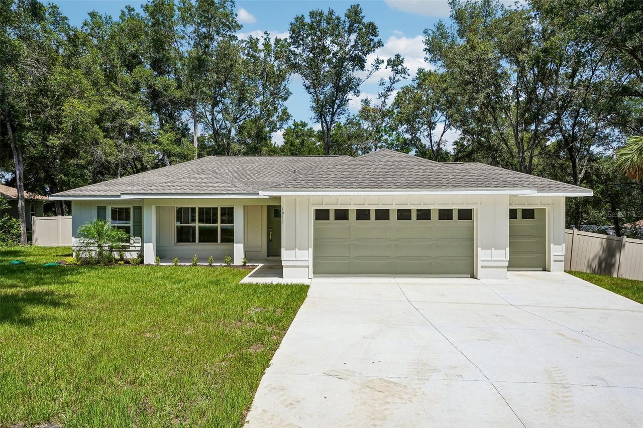 1911 W Golfcart Ln., Citrus Springs, FL 34434