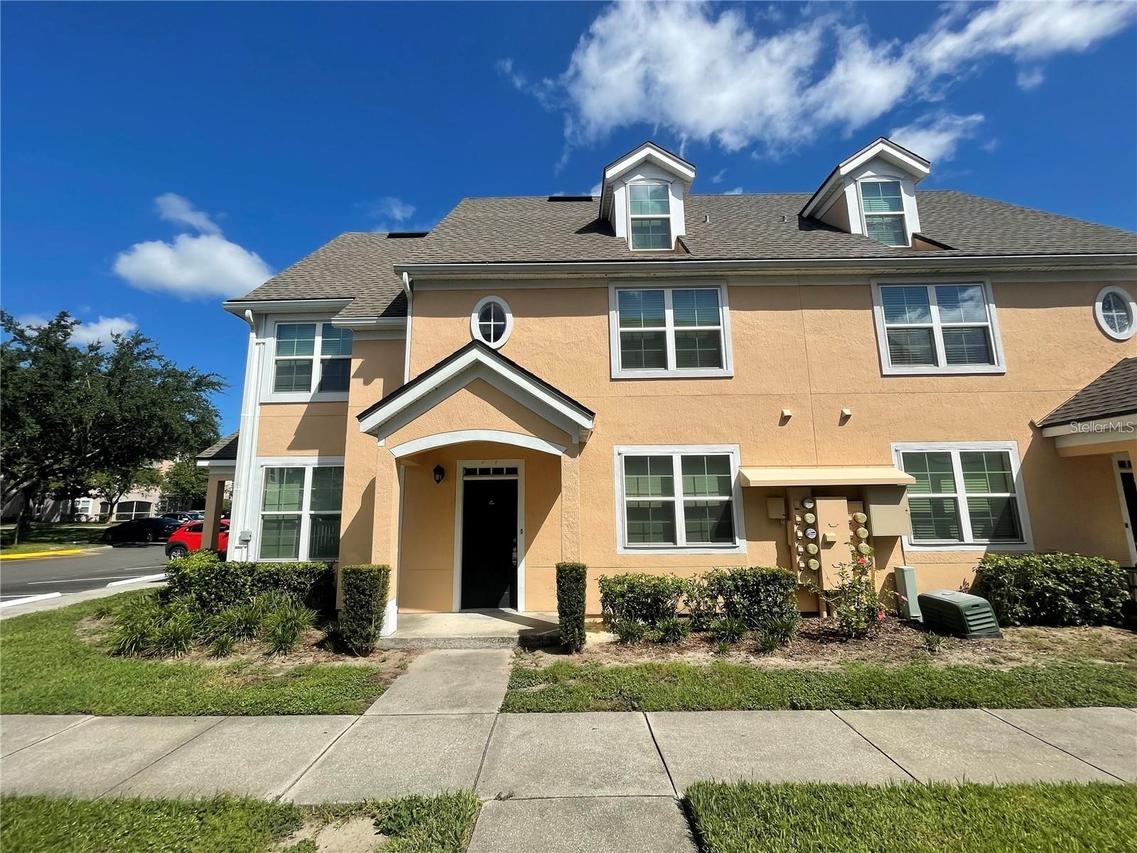 3301 Soho St. #204, Orlando, FL 32835