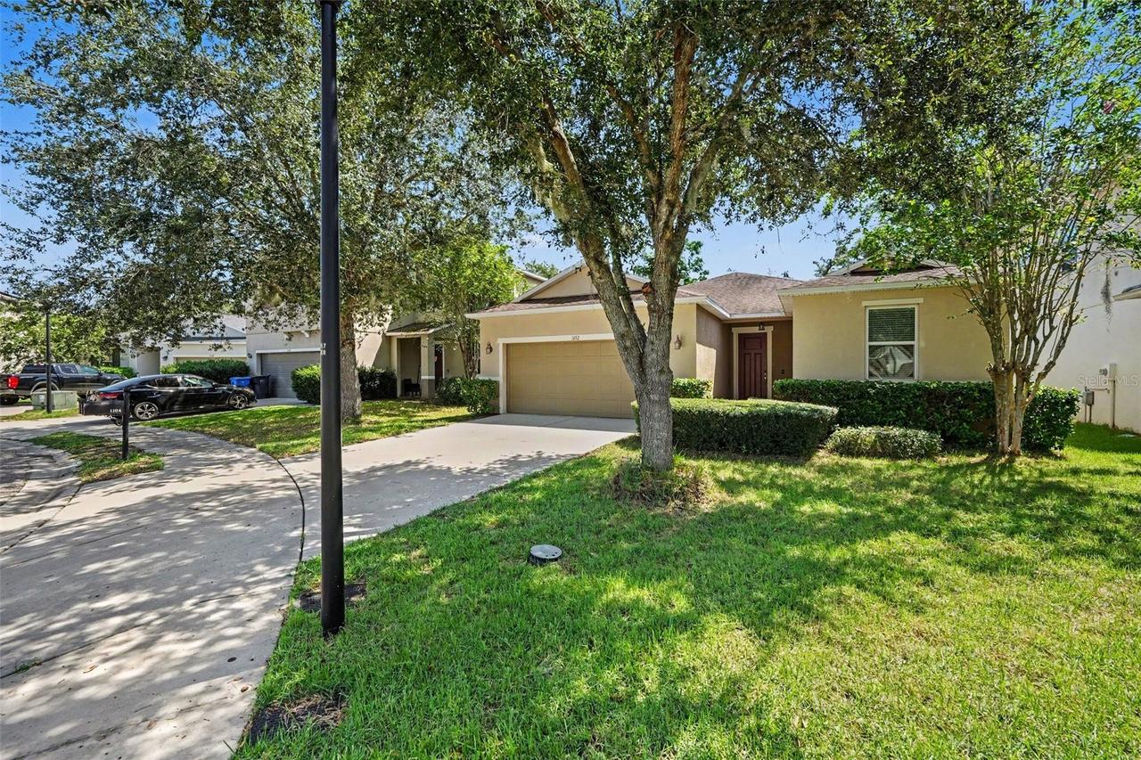 1102 Canyon Oaks Dr., Brandon, FL 33510