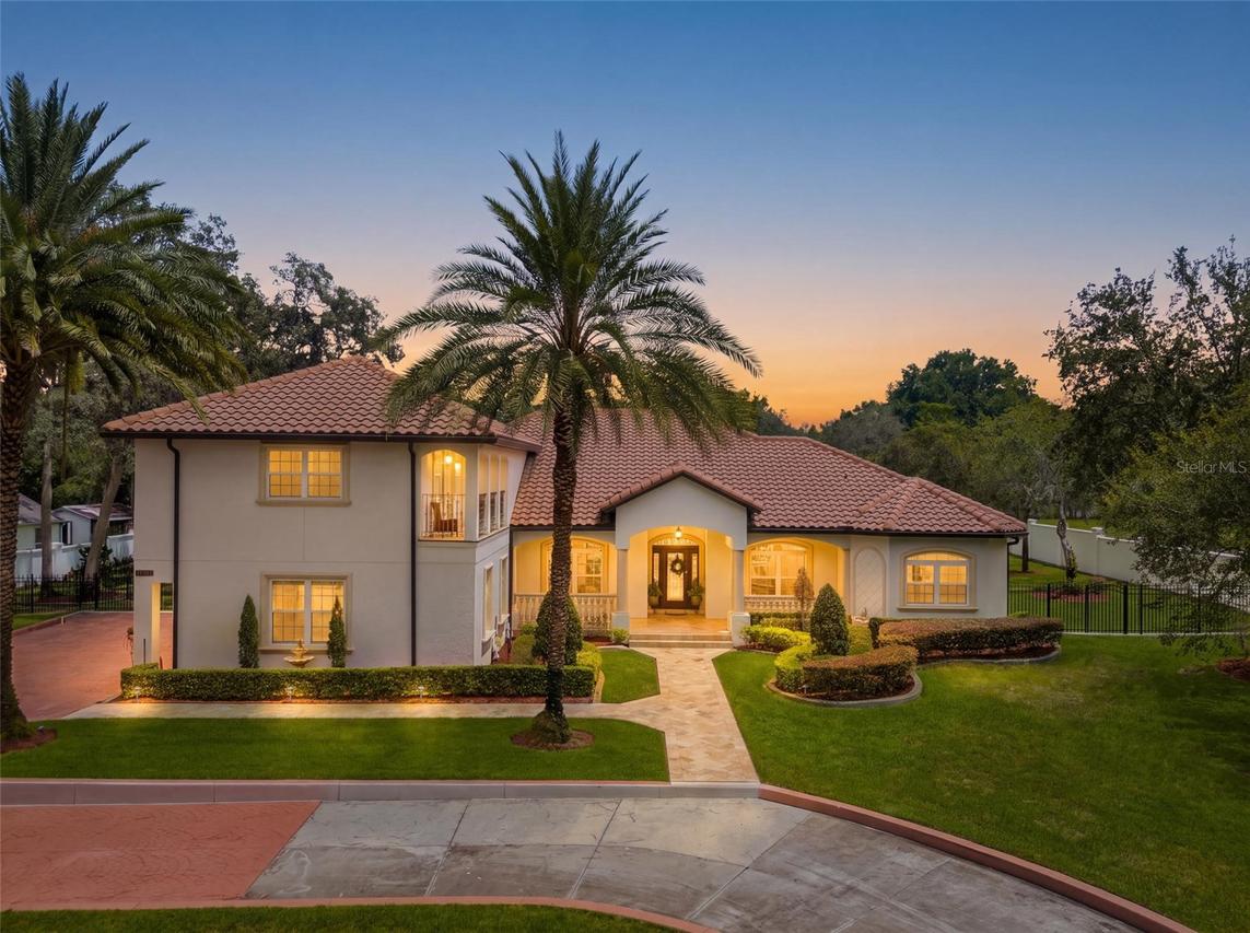 4943 N Apopka Vineland Road, Orlando, FL 32818