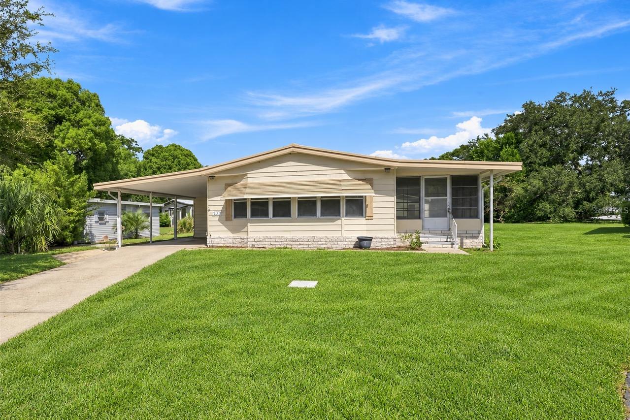 3417 Wax Myrtle Cir., Zellwood, FL 32798