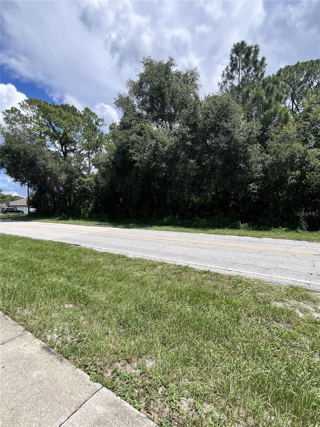 847 Lark Ct., Deltona, FL 32725