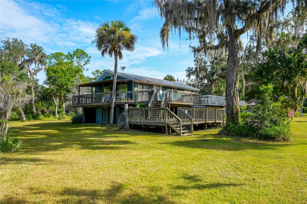 1879 Hideaway Ln., Edgewater, FL 32132