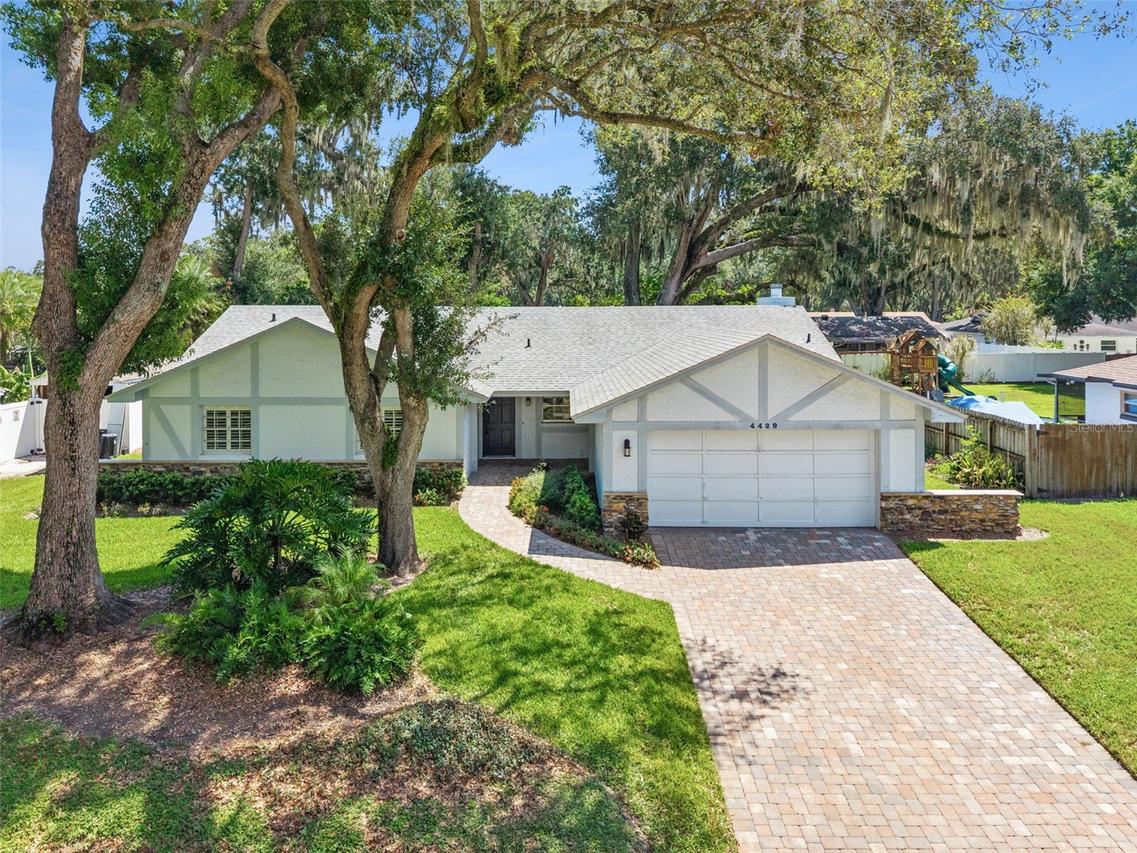 4429 Carolwood St., Orlando, FL 32812