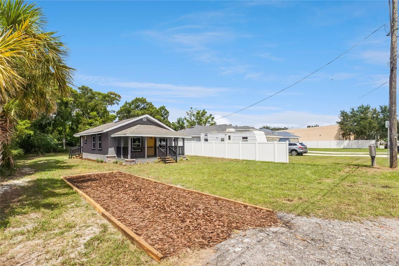 512 Bennett St., Auburndale, FL 33823
