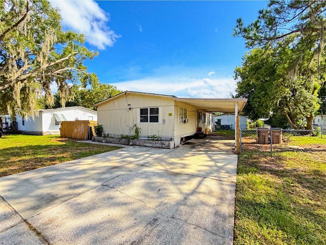 17529 Palm Dr., Montverde, FL 34756