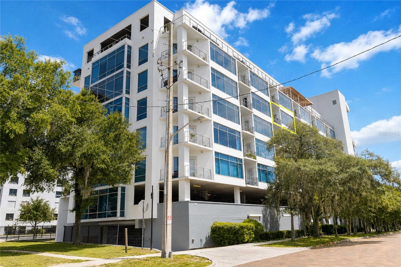 525 E Jackson St. #706, Orlando, FL 32801