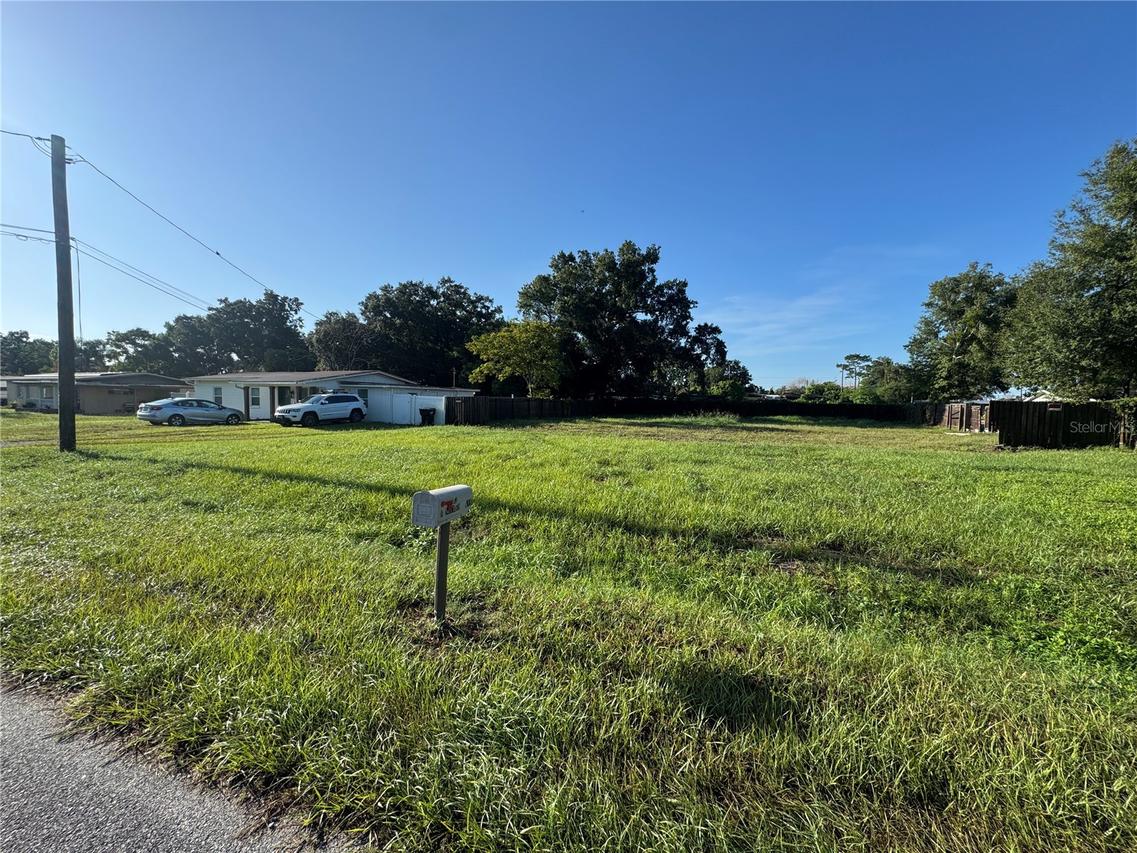 222 W Buchanon Ave., Orlando, FL 32809
