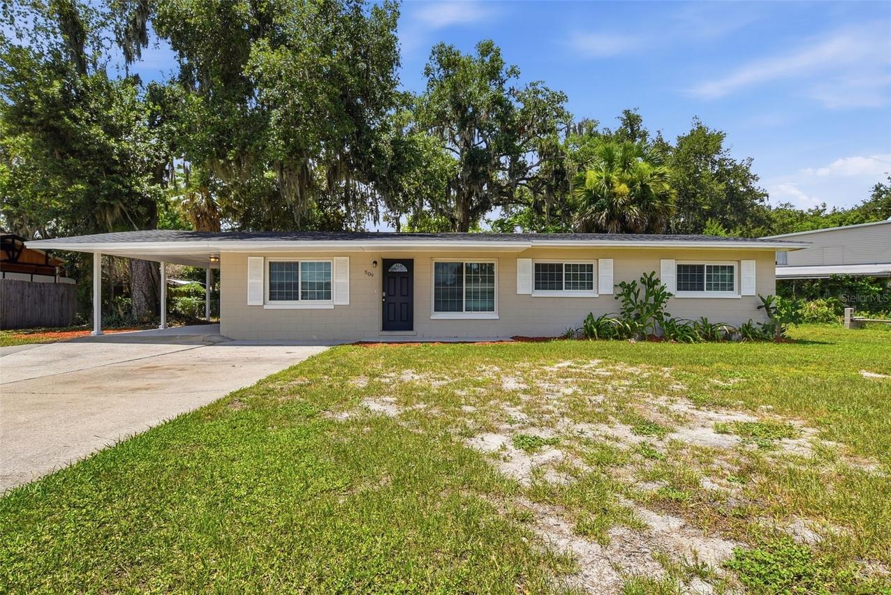 509 Scenic St., Leesburg, FL 34748