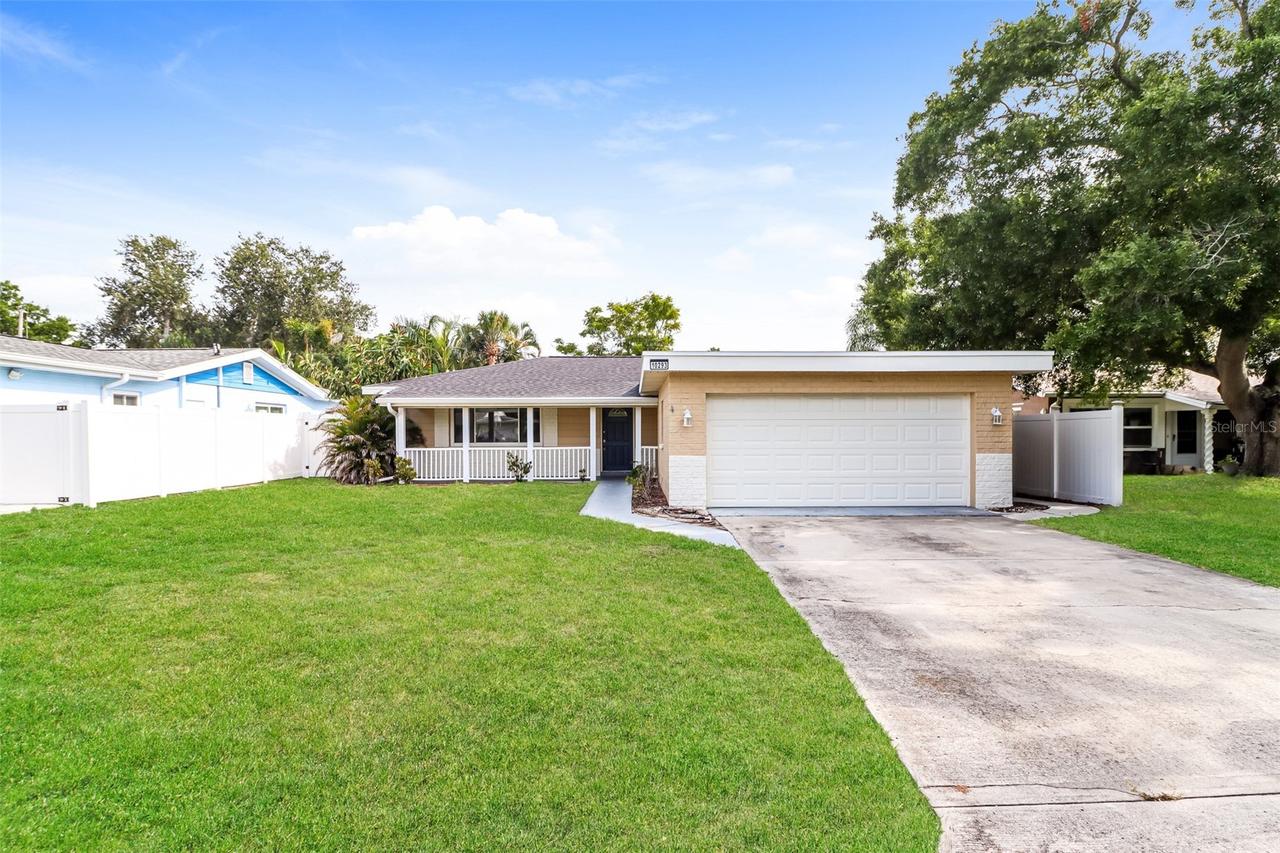 10293 Satsuma Rd., Seminole, FL 33772