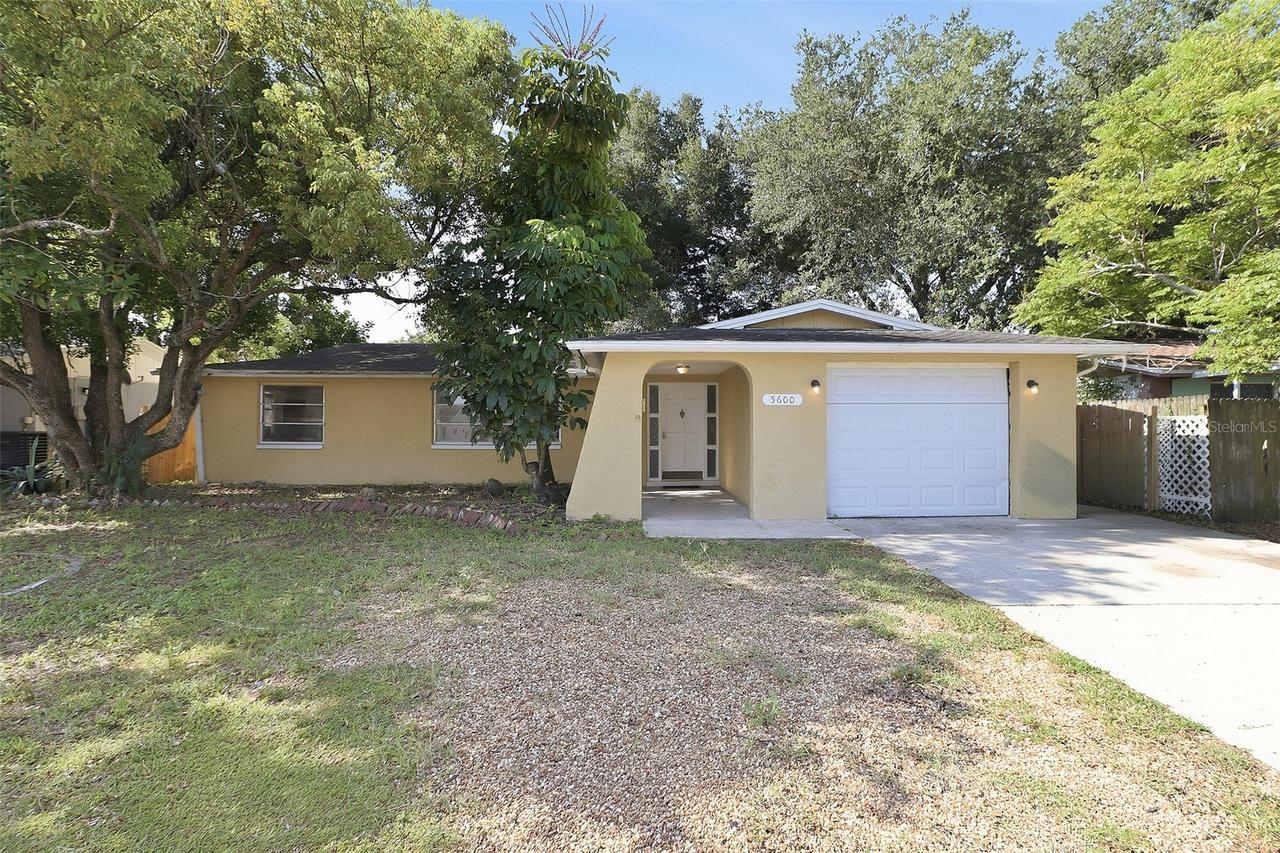 5600 Andrea Dr., Holiday, FL 34690