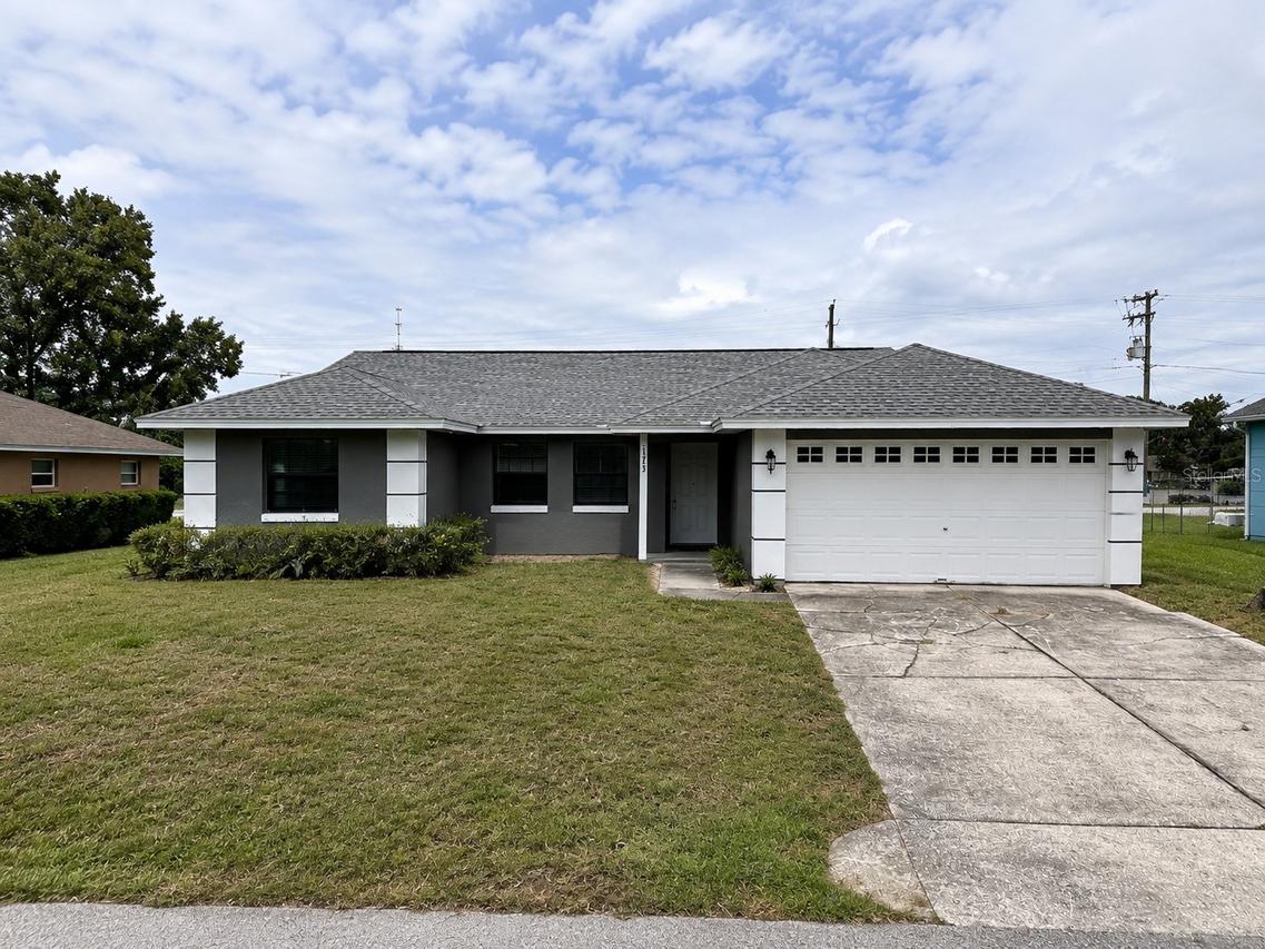 3217 Cherry Hill Cir., Lakeland, FL 33810